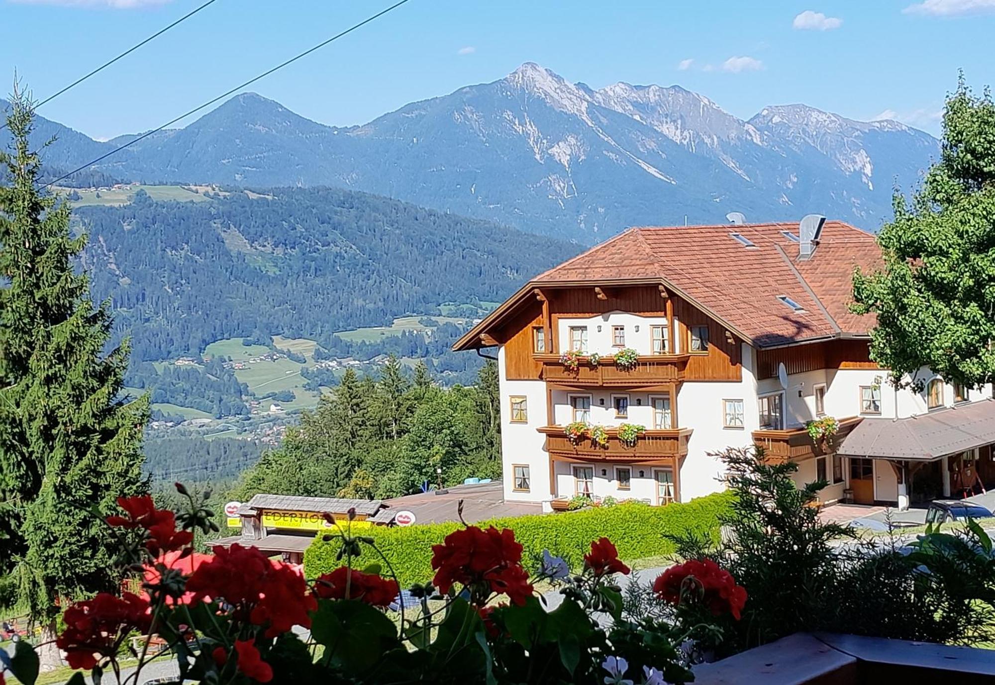 Aparthotel Ederhof Schlanitzen ภายนอก รูปภาพ